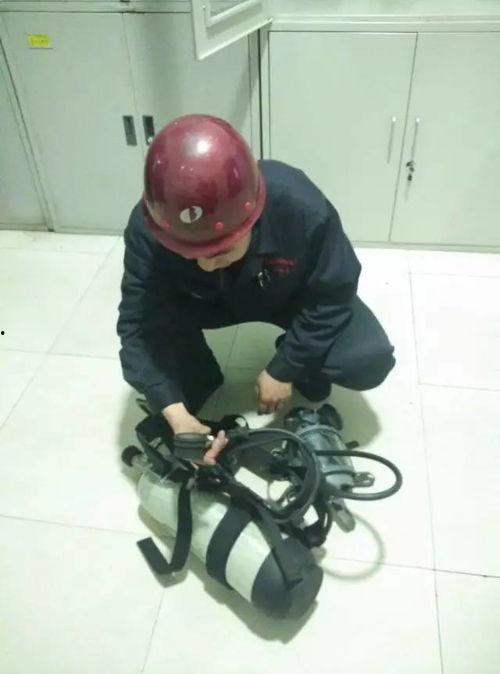 空气呼吸器佩戴视频